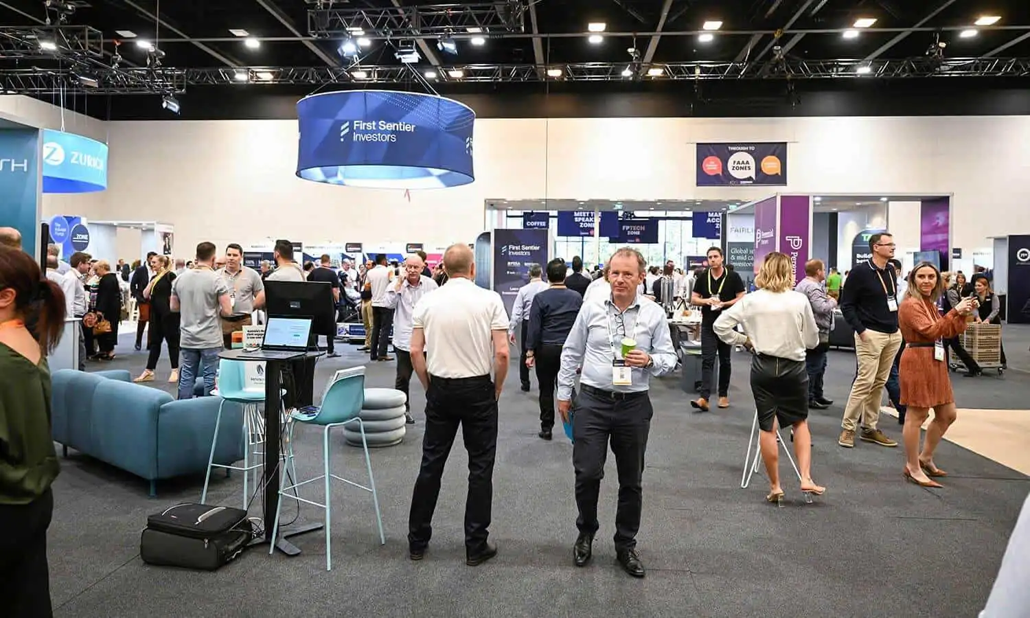 Gallery-Resize_0002_Exhibition_Hall&People_2023 (116)